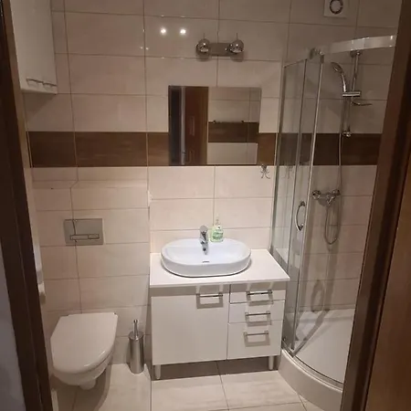 Sweet & Sweet Cats & Fast Internet Хостел Вроцлав