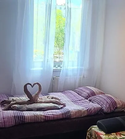 Sweet & Sweet Cats & Fast Internet Hostel Wrocław